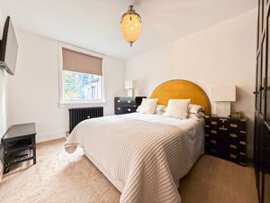 Photo 7- click for photo gallery